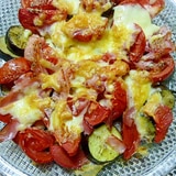 色がきれいな加熱用トマトと茄子のチーズ焼き